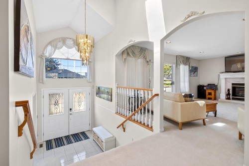 1252 Dewar Way, Port Coquitlam, BC - Indoor With Fireplace