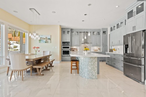 1408 Strawline Hill Street, Coquitlam, BC - Indoor