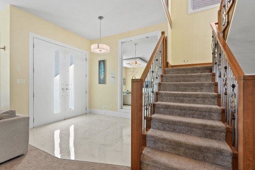1408 Strawline Hill Street, Coquitlam, BC - Indoor Photo Showing Other Room