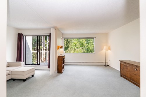 302-830 E. 7Th Avenue, Vancouver, BC - Indoor