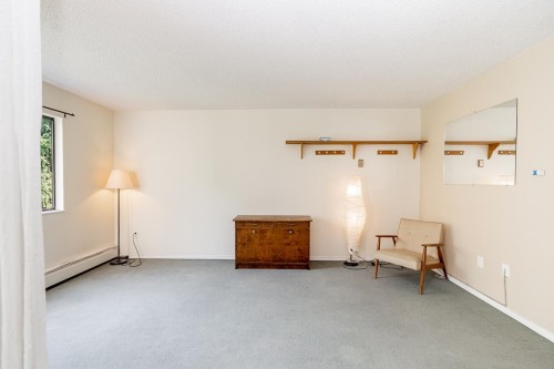 302-830 E. 7Th Avenue, Vancouver, BC - Indoor Photo Showing Other Room