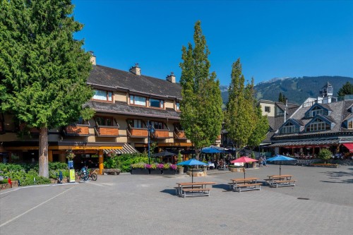 216-4220 Gateway Drive  Whistler, BC V8E 0Z7