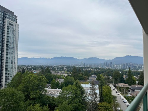 1105-5833 Wilson Avenue  Burnaby, BC V5H 4R8
