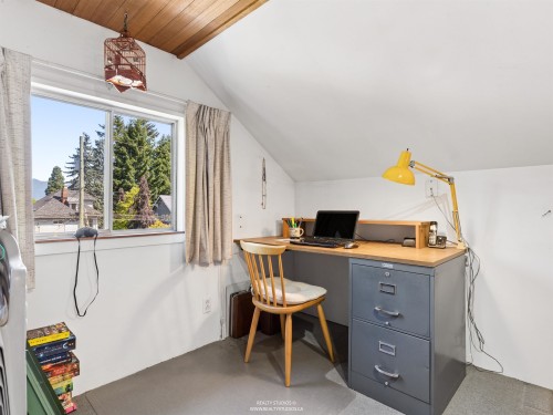 461 18Th Avenue W, Vancouver, BC - Indoor Photo Showing Office