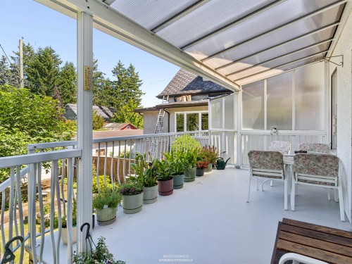 461 18Th Avenue W, Vancouver, BC - Outdoor With Deck Patio Veranda With Exterior