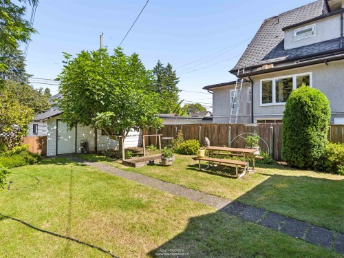 461 18Th Avenue W, Vancouver, BC - Outdoor