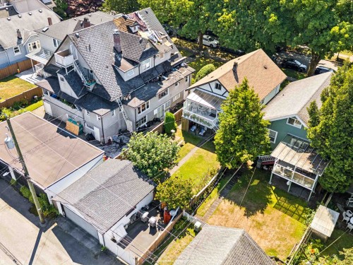461 18Th Avenue W, Vancouver, BC - Outdoor