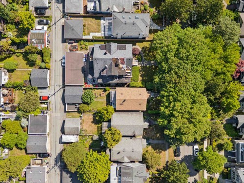 461 18Th Avenue W, Vancouver, BC - Outdoor With View