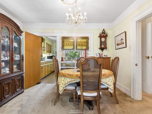 461 18Th Avenue W, Vancouver, BC - Indoor Photo Showing Dining Room