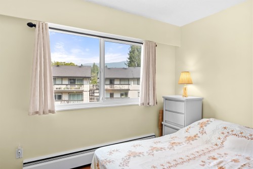 316-780 Premier Street, North Vancouver, BC - Indoor Photo Showing Bedroom
