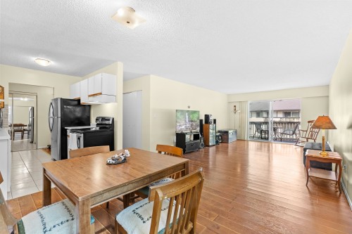 316-780 Premier Street, North Vancouver, BC - Indoor