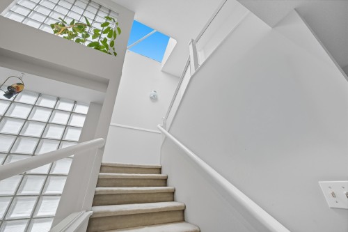6189 Angus Drive, Vancouver, BC - Indoor Photo Showing Other Room