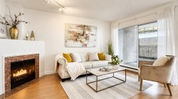 103-985 10th Avenue W Vancouver, BC V5Z 1L9