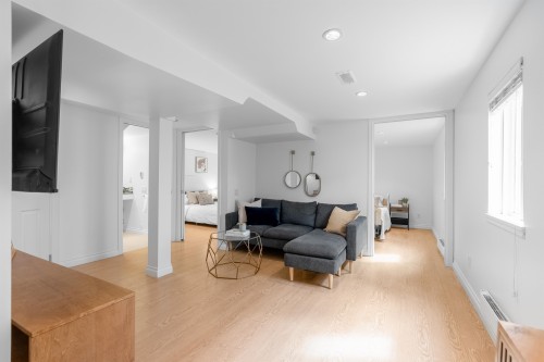 2617 Turner Street, Vancouver, BC - Indoor Photo Showing Living Room