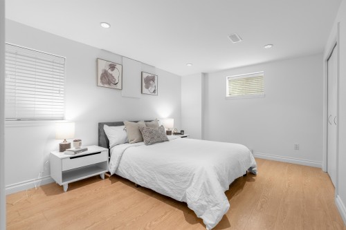 2617 Turner Street, Vancouver, BC - Indoor Photo Showing Bedroom