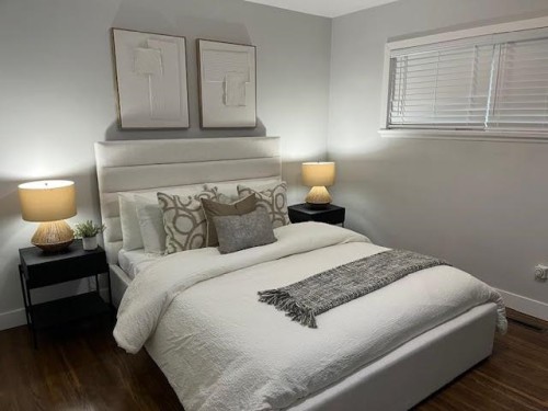1314 Thomas Avenue, Coquitlam, BC - Indoor Photo Showing Bedroom
