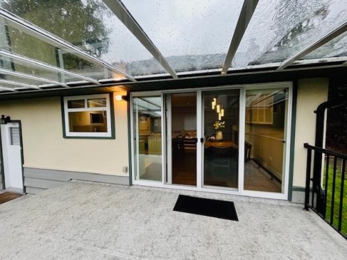 1314 Thomas Avenue, Coquitlam, BC - Outdoor With Exterior