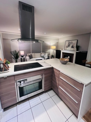 1314 Thomas Avenue, Coquitlam, BC - Indoor