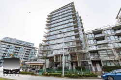 1105-108 1st Avenue Vancouver, BC V5Y 0H4