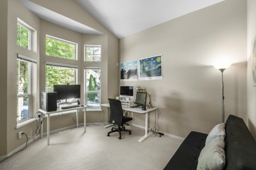 6 Alder Drive, Port Moody, BC - Indoor Photo Showing Office