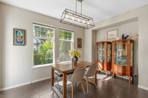 6 Alder Drive, Port Moody, BC - Indoor Photo Showing Dining Room