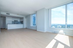 3603-5883 Barker Avenue Burnaby, BC V5H 2M8