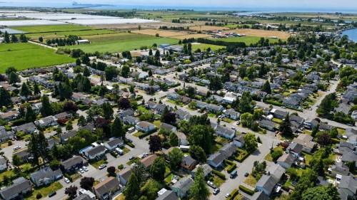 5059 Whitworth Crescent N, Delta, BC 