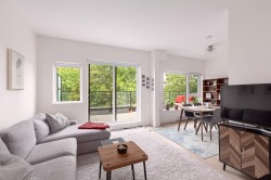 404-2666 Duke Street  Vancouver, BC V5R 4S9