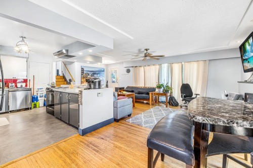 2715 Coast Meridian Road, Port Coquitlam, BC - Indoor