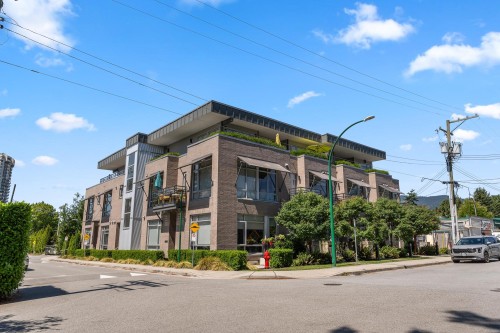 202-1591 Bowser Avenue, North Vancouver, BC - Outdoor