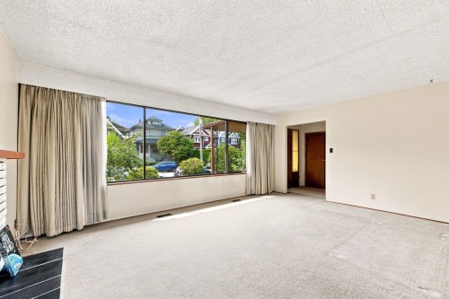 1955 Turner Street, Vancouver, BC - Indoor