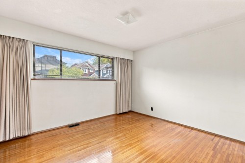 1955 Turner Street, Vancouver, BC - Indoor Photo Showing Other Room