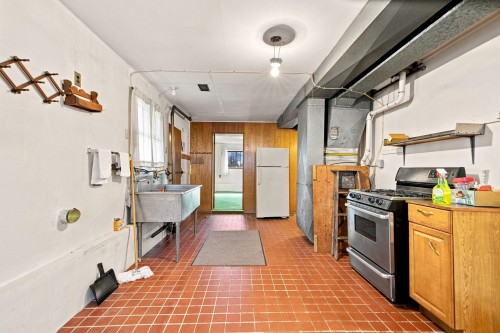 1955 Turner Street, Vancouver, BC - Indoor