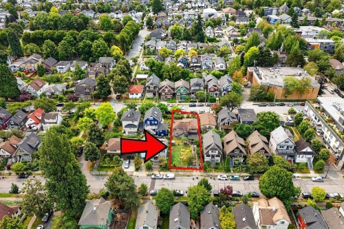 1955 Turner Street, Vancouver, BC - Outdoor With View