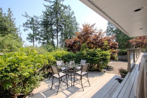 606 St Andrews Road, West Vancouver, BC - Outdoor With Deck Patio Veranda