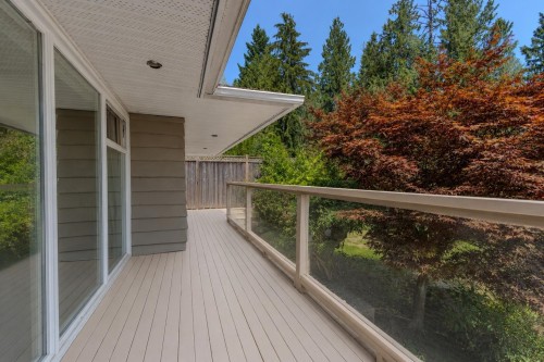 606 St Andrews Road, West Vancouver, BC - Outdoor With Exterior