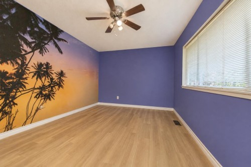 606 St Andrews Road, West Vancouver, BC - Indoor Photo Showing Other Room
