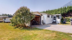 29-39768 Government Road Squamish, BC V8B 0G3