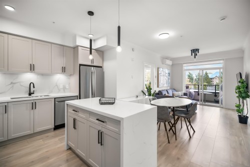 306-12109 223 Street  Maple Ridge, BC V2X 5Y6