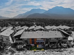 41328 Highline Place Squamish, BC V8B 1C2