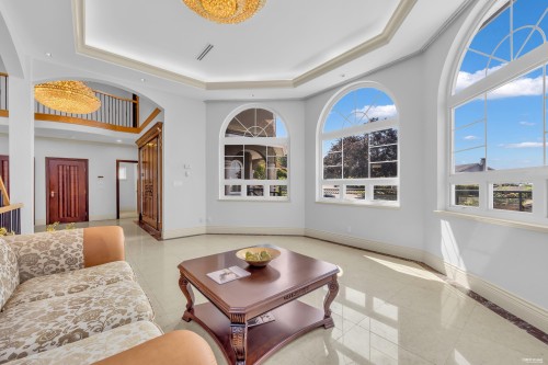 7353 Union Street , Burnaby, BC V5A 1J1 4