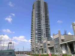 TH17-2345 Madison Avenue Burnaby, BC V5C 0B4