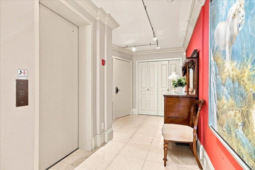 1952 Bellevue Avenue, West Vancouver, BC - Indoor Photo Showing Other Room