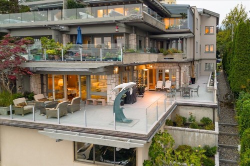 1952 Bellevue Avenue, West Vancouver, BC - Outdoor