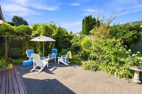 2433 Mathers Avenue, West Vancouver, BC - Outdoor With Deck Patio Veranda