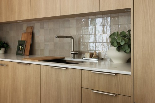 1-595 49Th Avenue E, Vancouver, BC - Indoor Photo Showing Kitchen