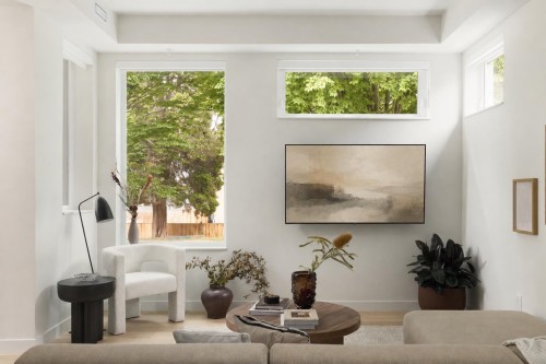 1-595 49Th Avenue E, Vancouver, BC - Indoor Photo Showing Living Room