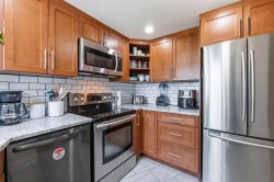 8-19240 119 Avenue Pitt Meadows, BC V3Y 2E8