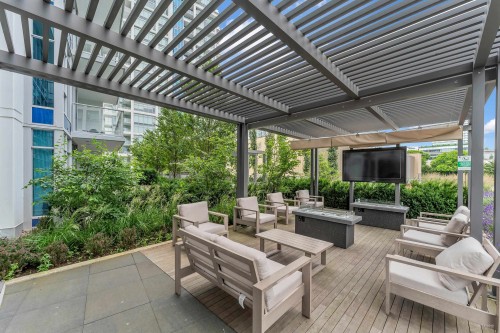 Th302-2351 Beta Avenue, Burnaby, BC - Outdoor With Deck Patio Veranda With Exterior