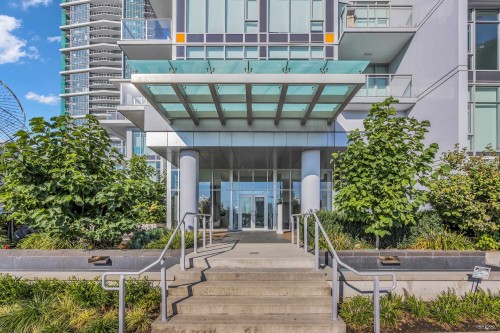 Th302-2351 Beta Avenue, Burnaby, BC - Outdoor